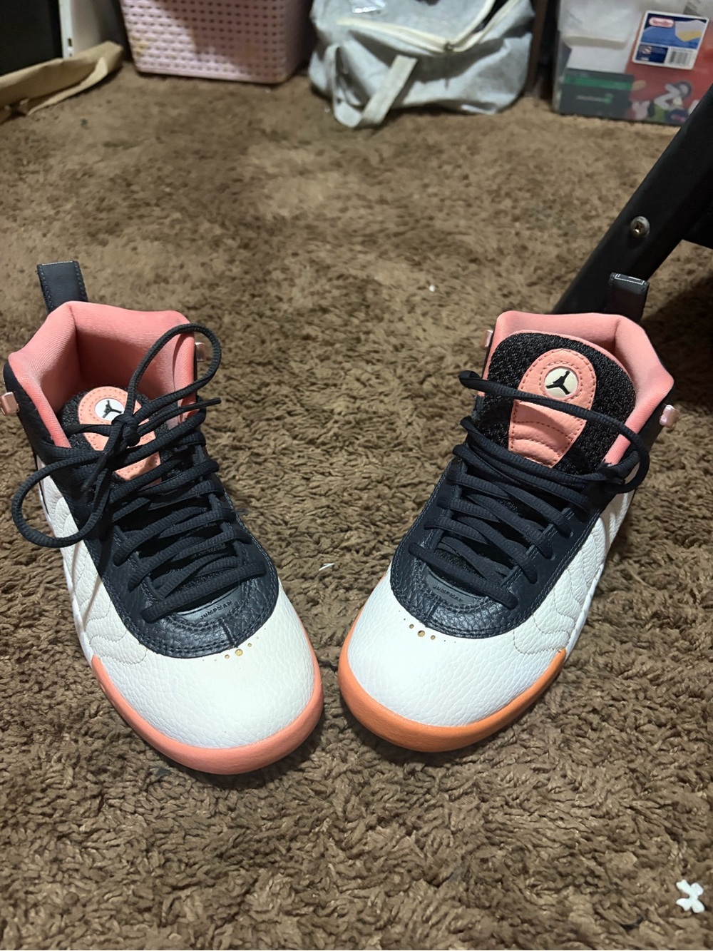 Jordan Kids Sneakers in White, Black & Peach
